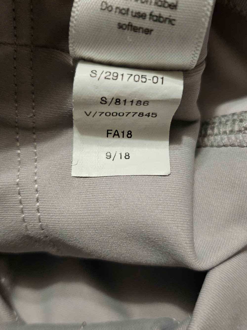 Athleta Contender Aero Ombre Neutral Tone Breathable Laser Cut Leggings Tight - Picture 8 of 9
